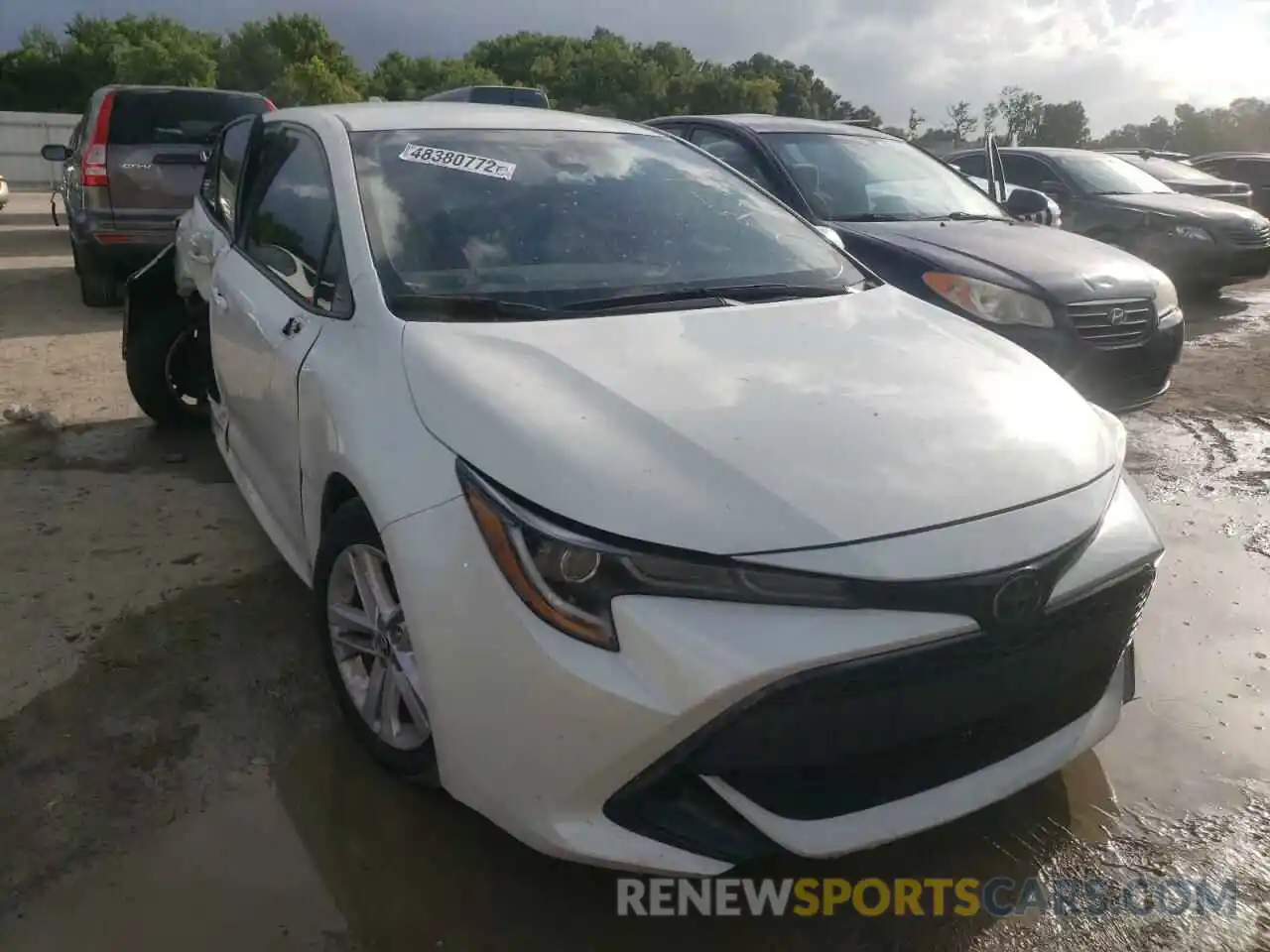 1 Photograph of a damaged car JTNB4RBE0L3097452 TOYOTA COROLLA 2020