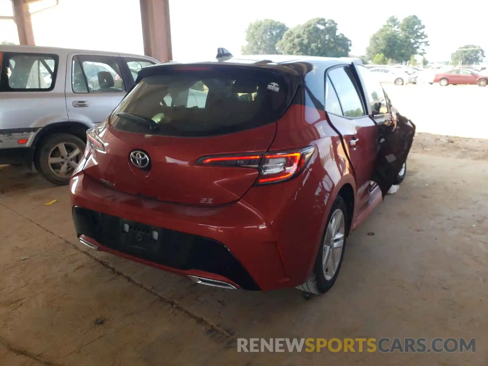 4 Photograph of a damaged car JTNB4RBE1L3082779 TOYOTA COROLLA 2020