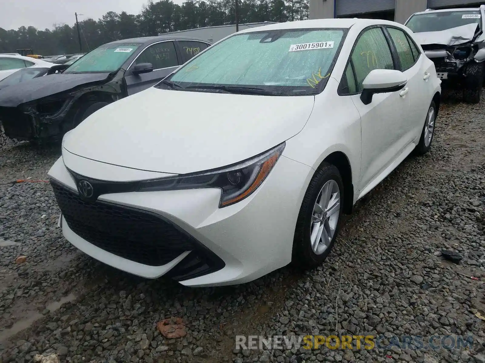 2 Photograph of a damaged car JTNB4RBE2L3087909 TOYOTA COROLLA 2020