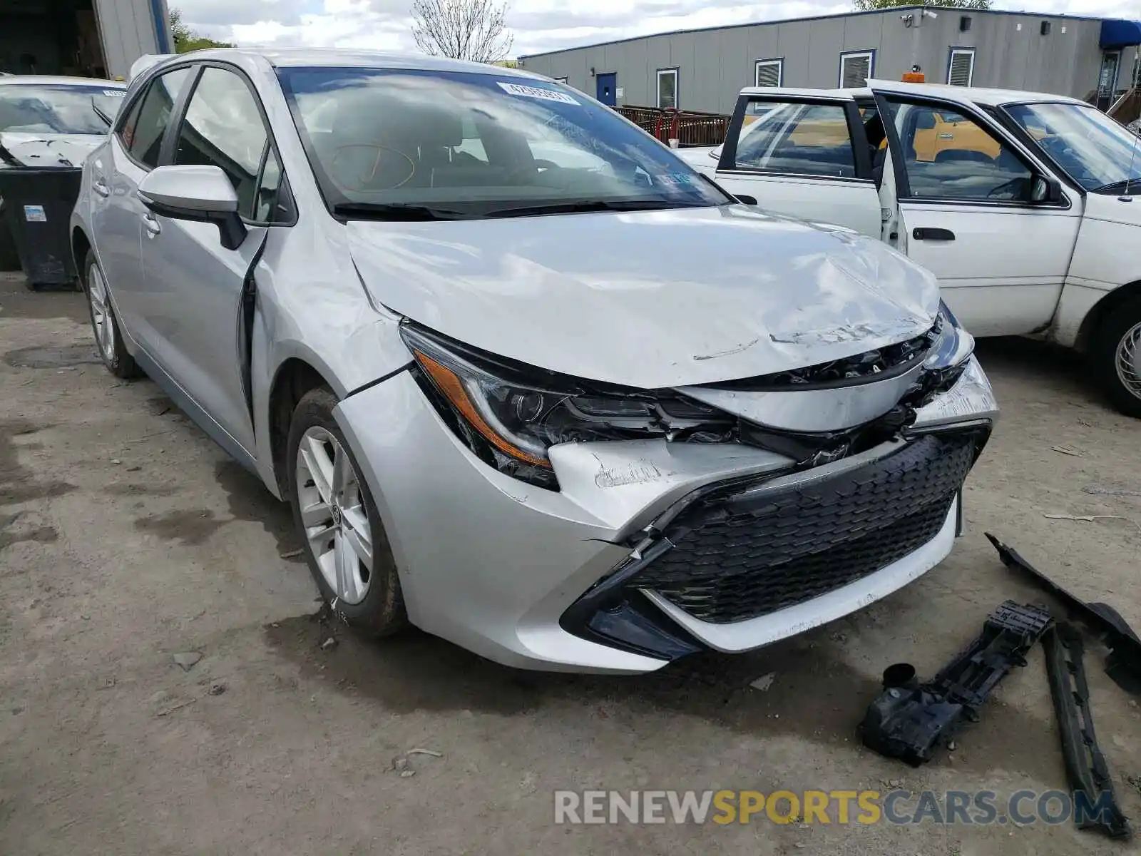 1 Photograph of a damaged car JTNB4RBE2L3095346 TOYOTA COROLLA 2020