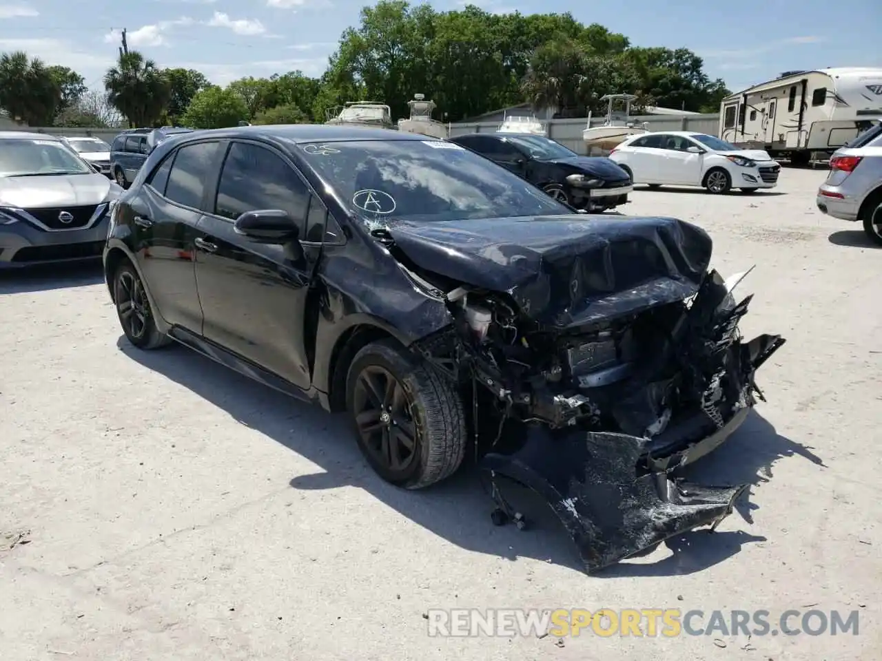 1 Photograph of a damaged car JTNB4RBE3L3080077 TOYOTA COROLLA 2020