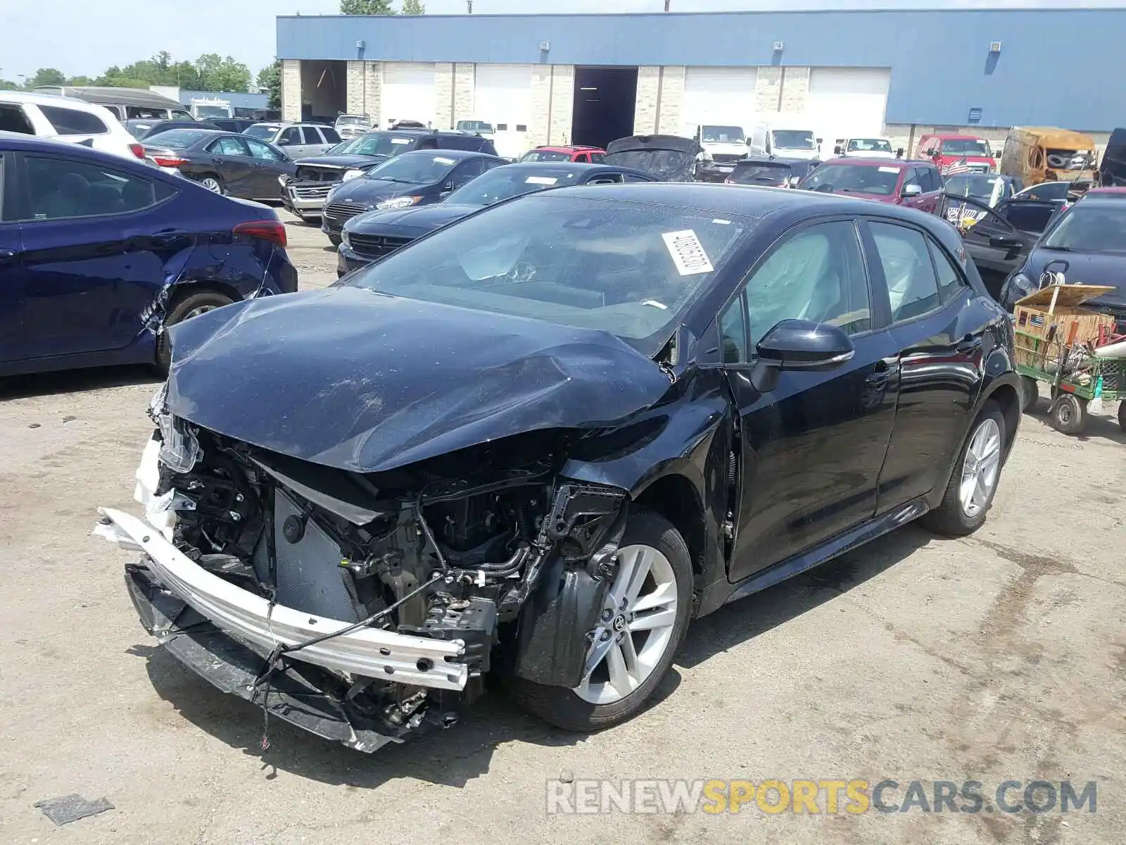 2 Photograph of a damaged car JTNB4RBE4L3073980 TOYOTA COROLLA 2020