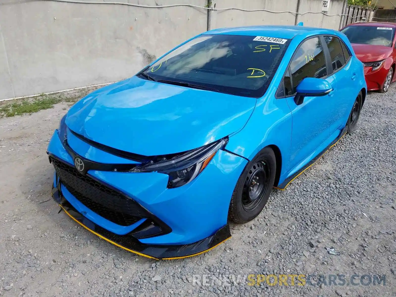 2 Photograph of a damaged car JTNB4RBE7L3080003 TOYOTA COROLLA 2020