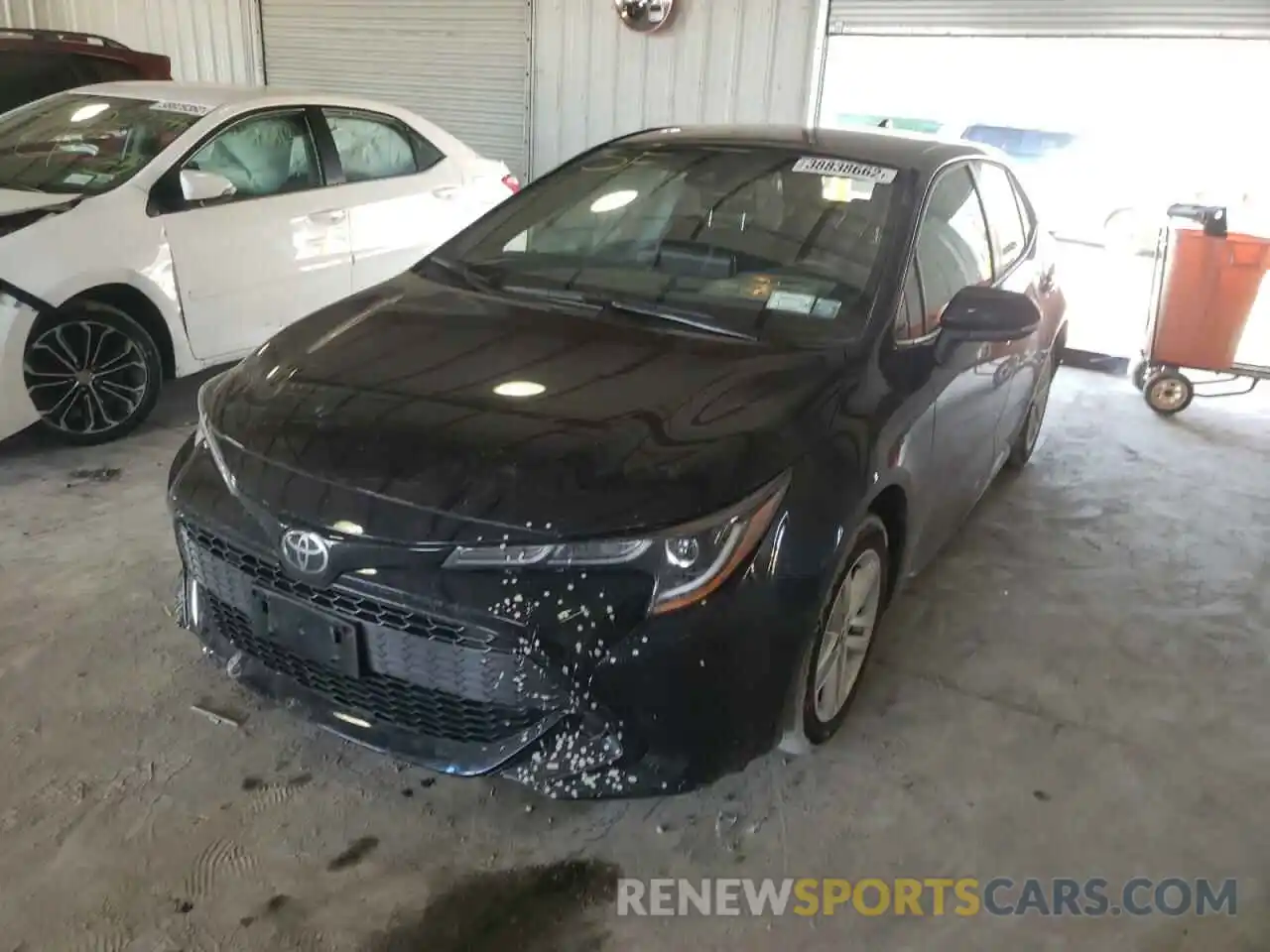 2 Photograph of a damaged car JTNB4RBE8L3082746 TOYOTA COROLLA 2020