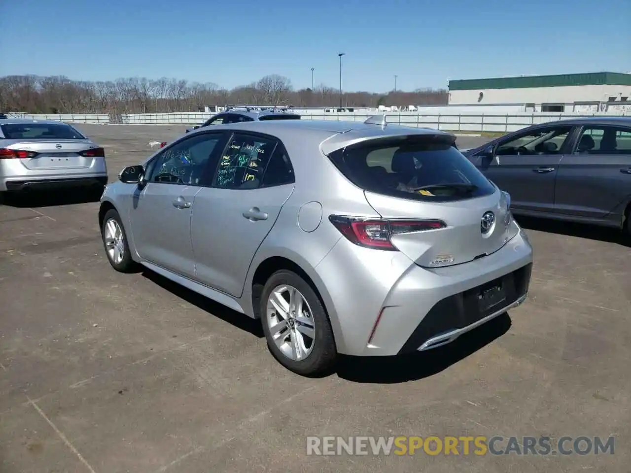 3 Photograph of a damaged car JTNB4RBE9L3101921 TOYOTA COROLLA 2020