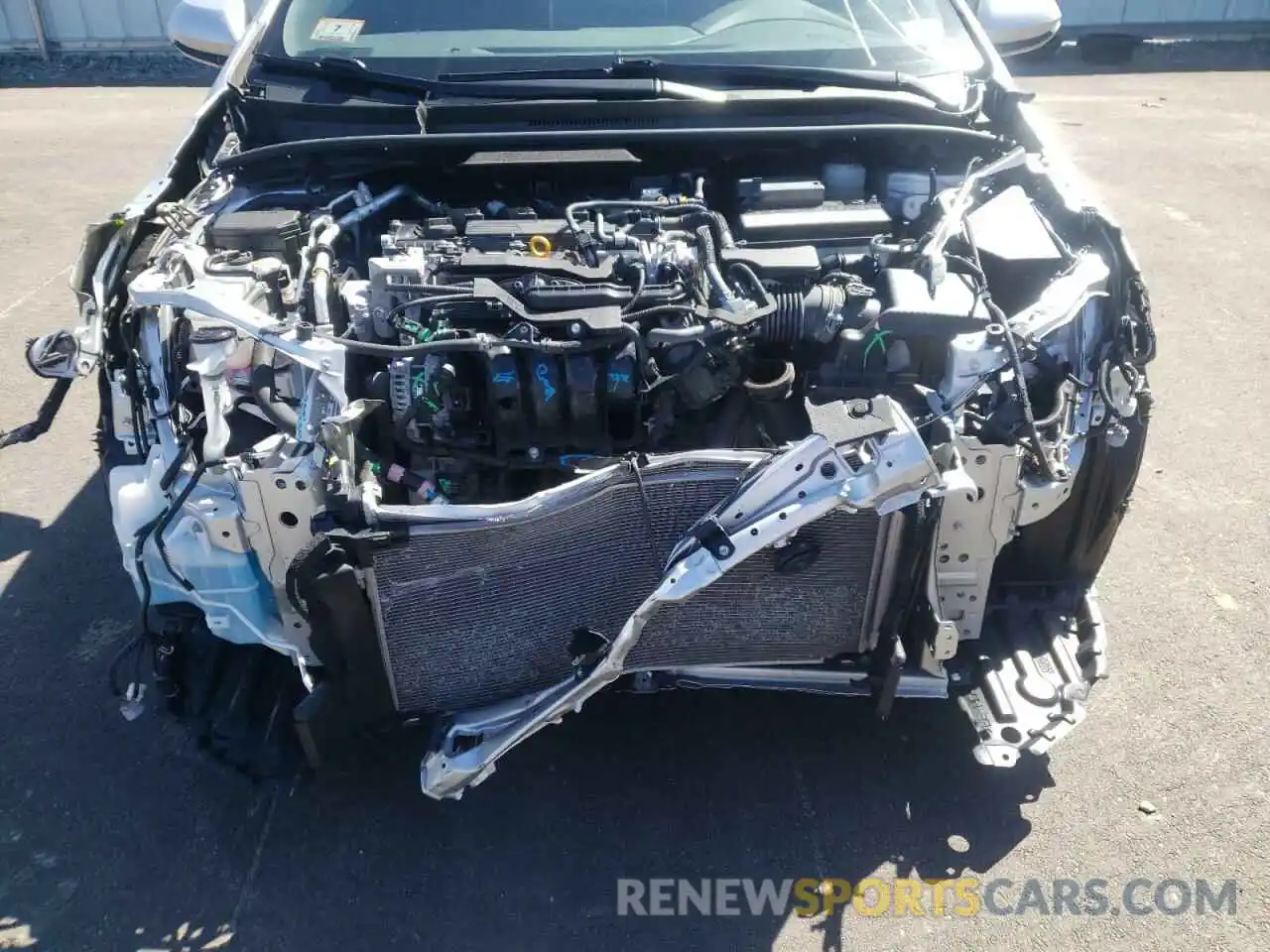 9 Photograph of a damaged car JTNB4RBE9L3101921 TOYOTA COROLLA 2020