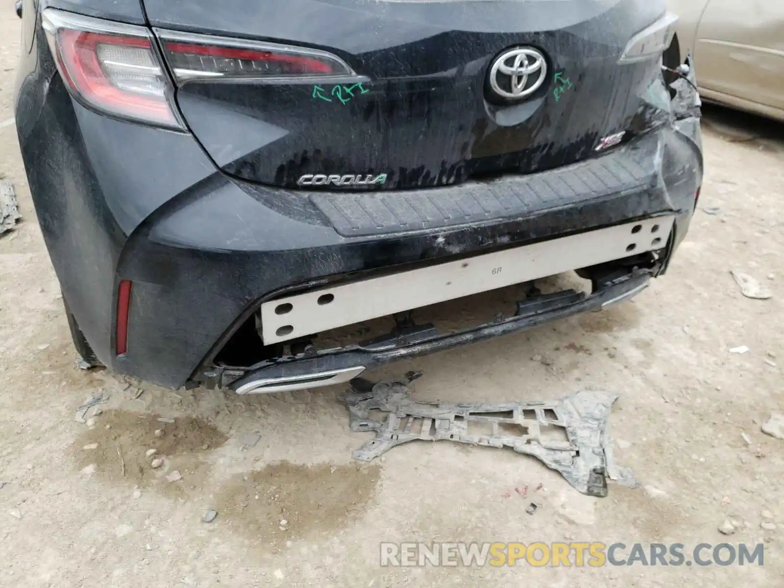 9 Photograph of a damaged car JTNC4RBE0L3092529 TOYOTA COROLLA 2020