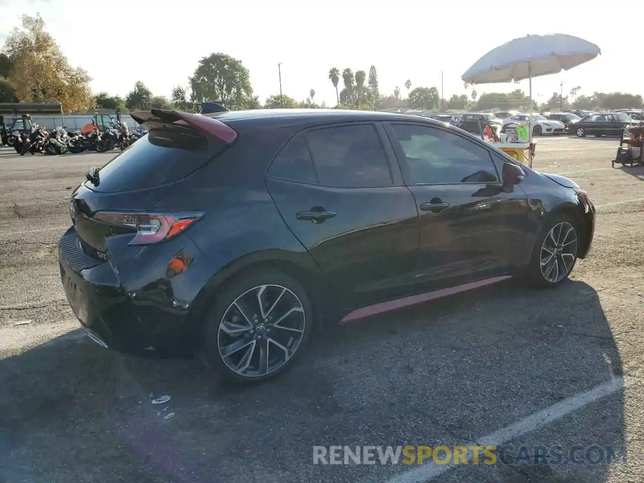 3 Photograph of a damaged car JTNC4RBE0L3103125 TOYOTA COROLLA 2020