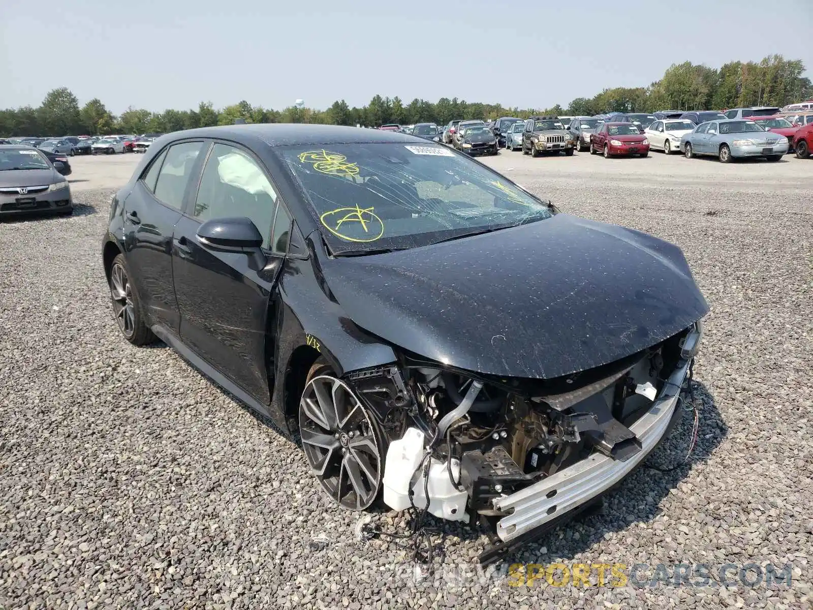 1 Photograph of a damaged car JTNC4RBE0L3104517 TOYOTA COROLLA 2020