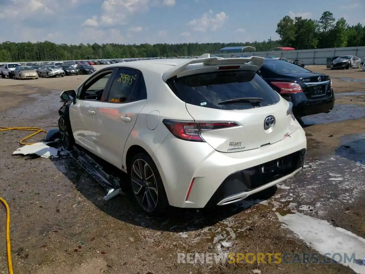 3 Photograph of a damaged car JTNC4RBE1L3088778 TOYOTA COROLLA 2020