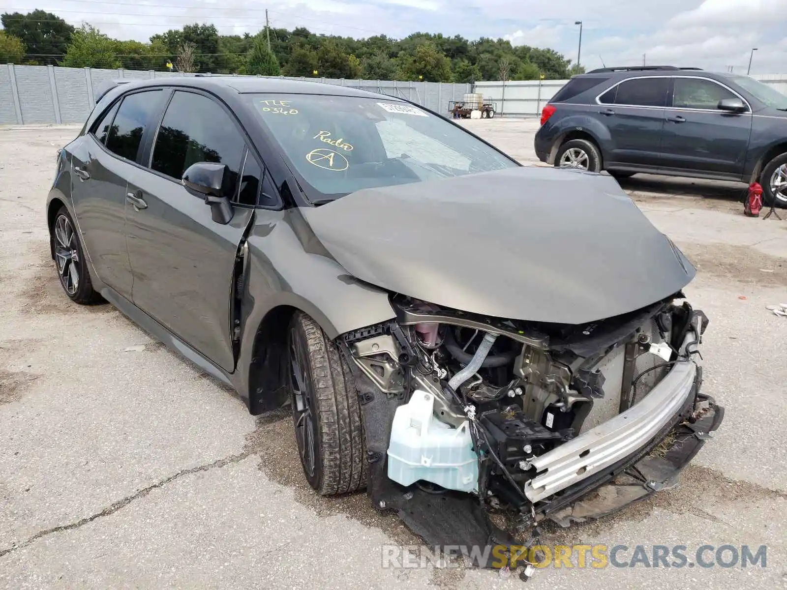 1 Photograph of a damaged car JTNC4RBE2L3097280 TOYOTA COROLLA 2020