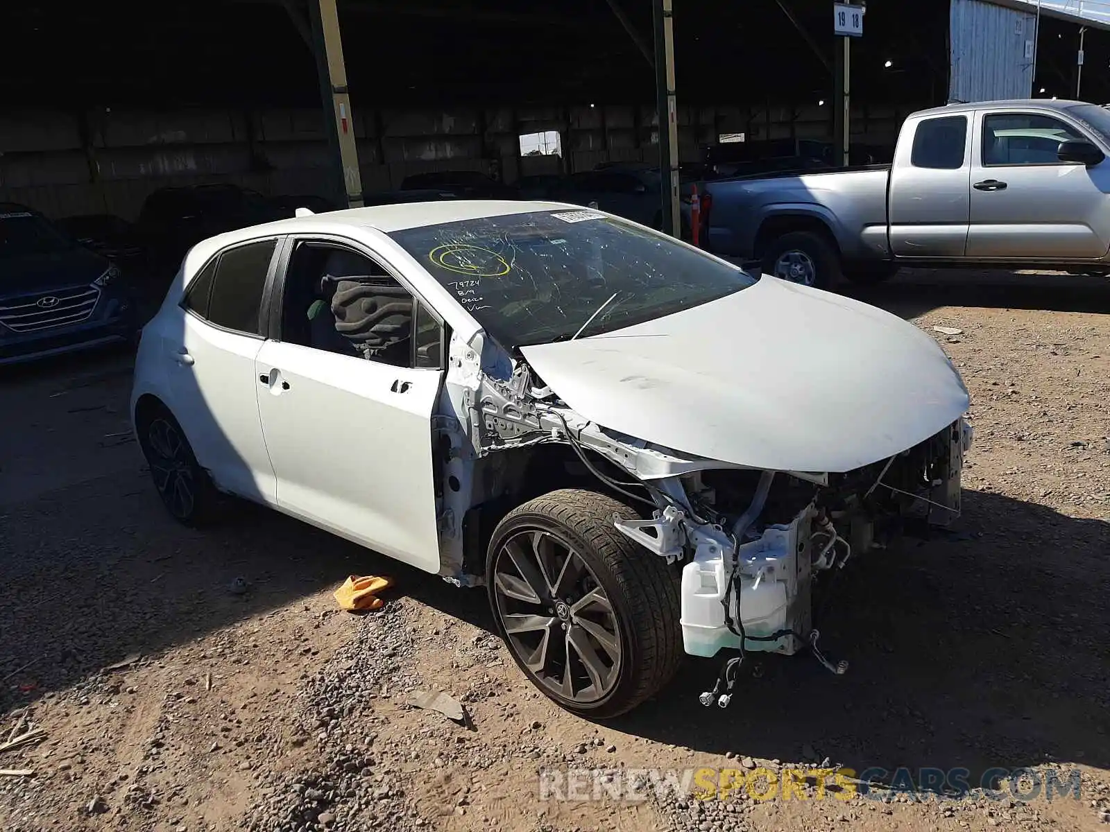 1 Photograph of a damaged car JTNC4RBE5L3092851 TOYOTA COROLLA 2020