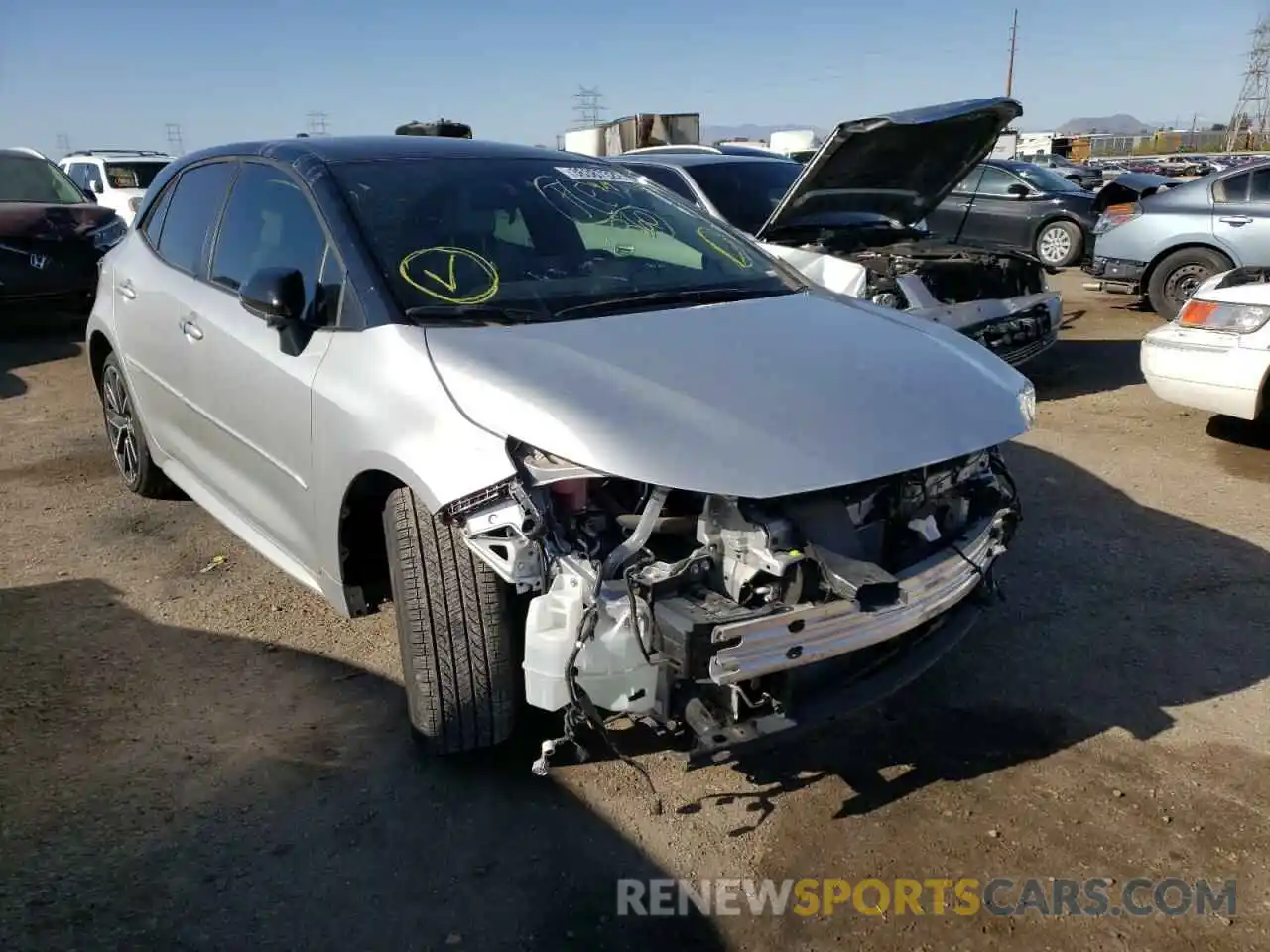 1 Photograph of a damaged car JTNC4RBE5L3100026 TOYOTA COROLLA 2020