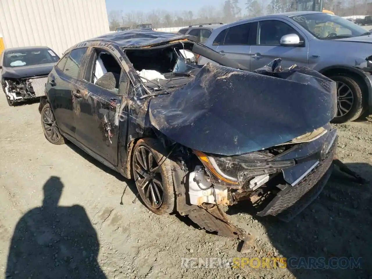 1 Photograph of a damaged car JTNC4RBE6L3081695 TOYOTA COROLLA 2020