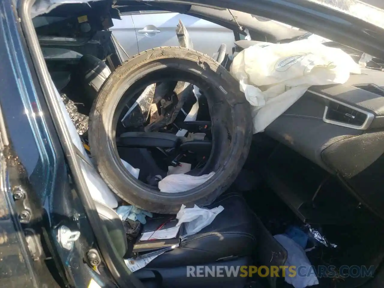 5 Photograph of a damaged car JTNC4RBE6L3081695 TOYOTA COROLLA 2020