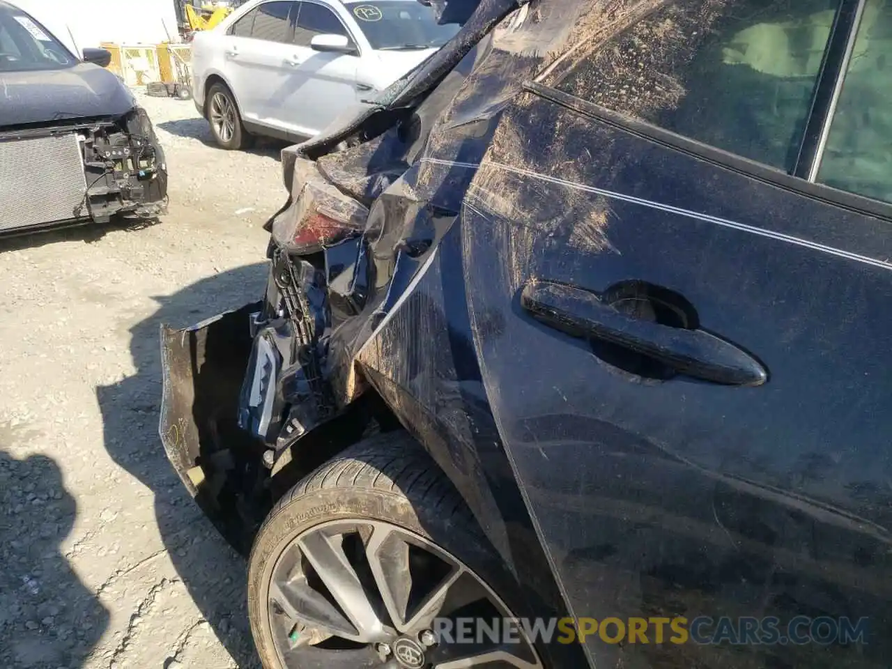 9 Photograph of a damaged car JTNC4RBE6L3081695 TOYOTA COROLLA 2020