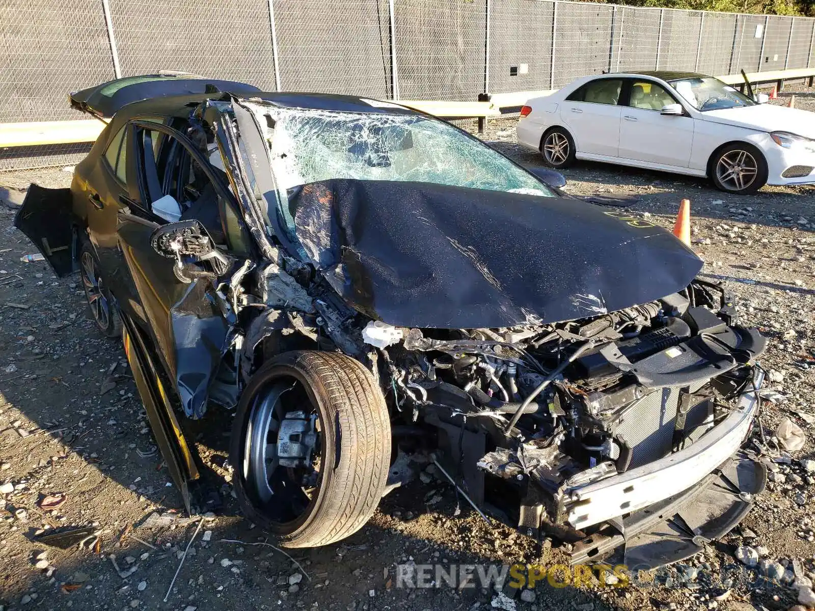 9 Photograph of a damaged car JTNC4RBE9L3092058 TOYOTA COROLLA 2020