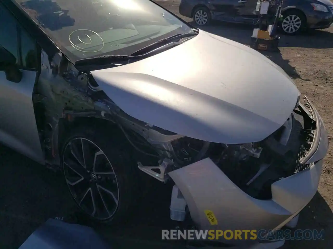 9 Photograph of a damaged car JTNC4RBE9L3100188 TOYOTA COROLLA 2020