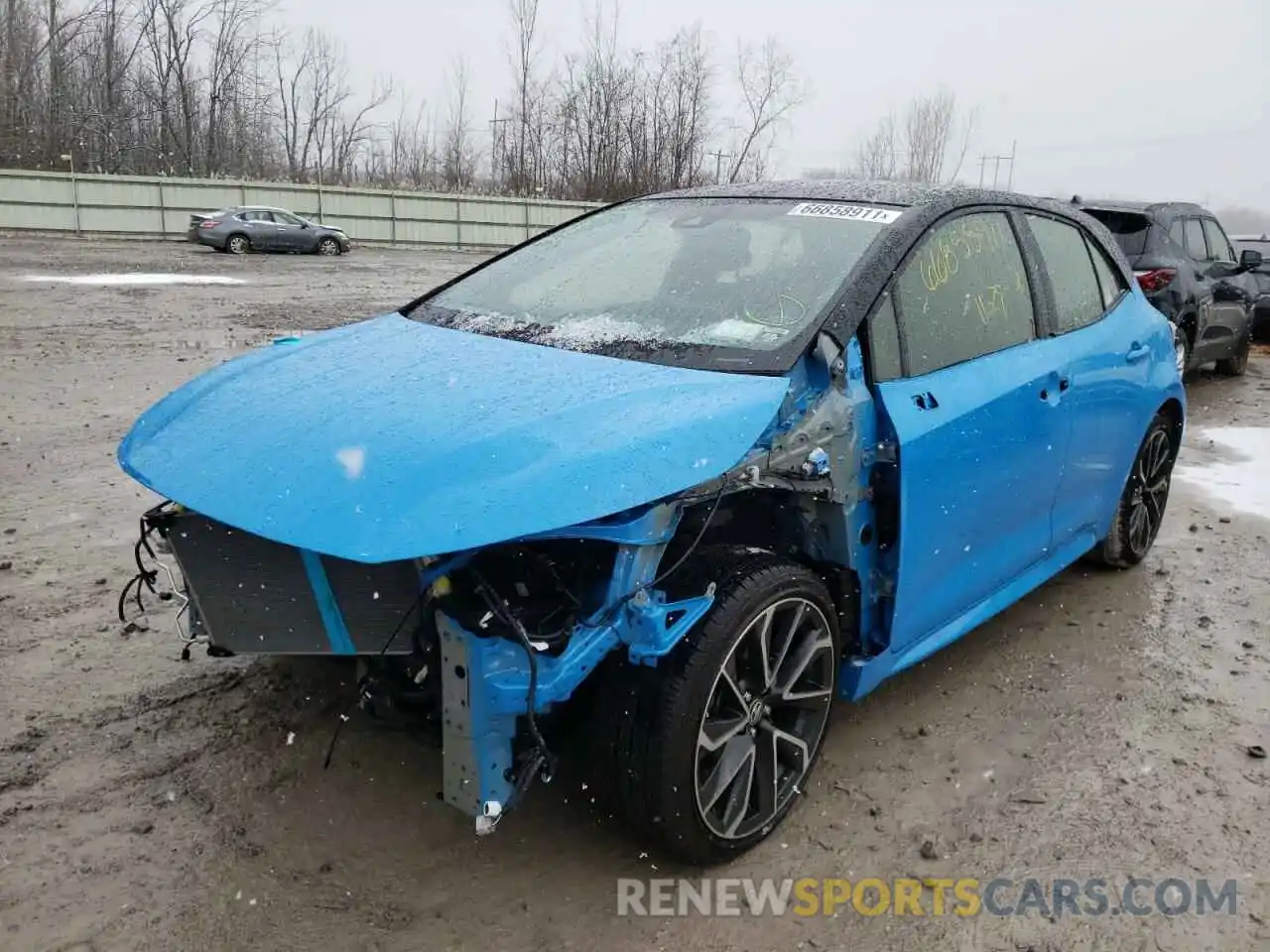 2 Photograph of a damaged car JTNC4RBEXL3085605 TOYOTA COROLLA 2020