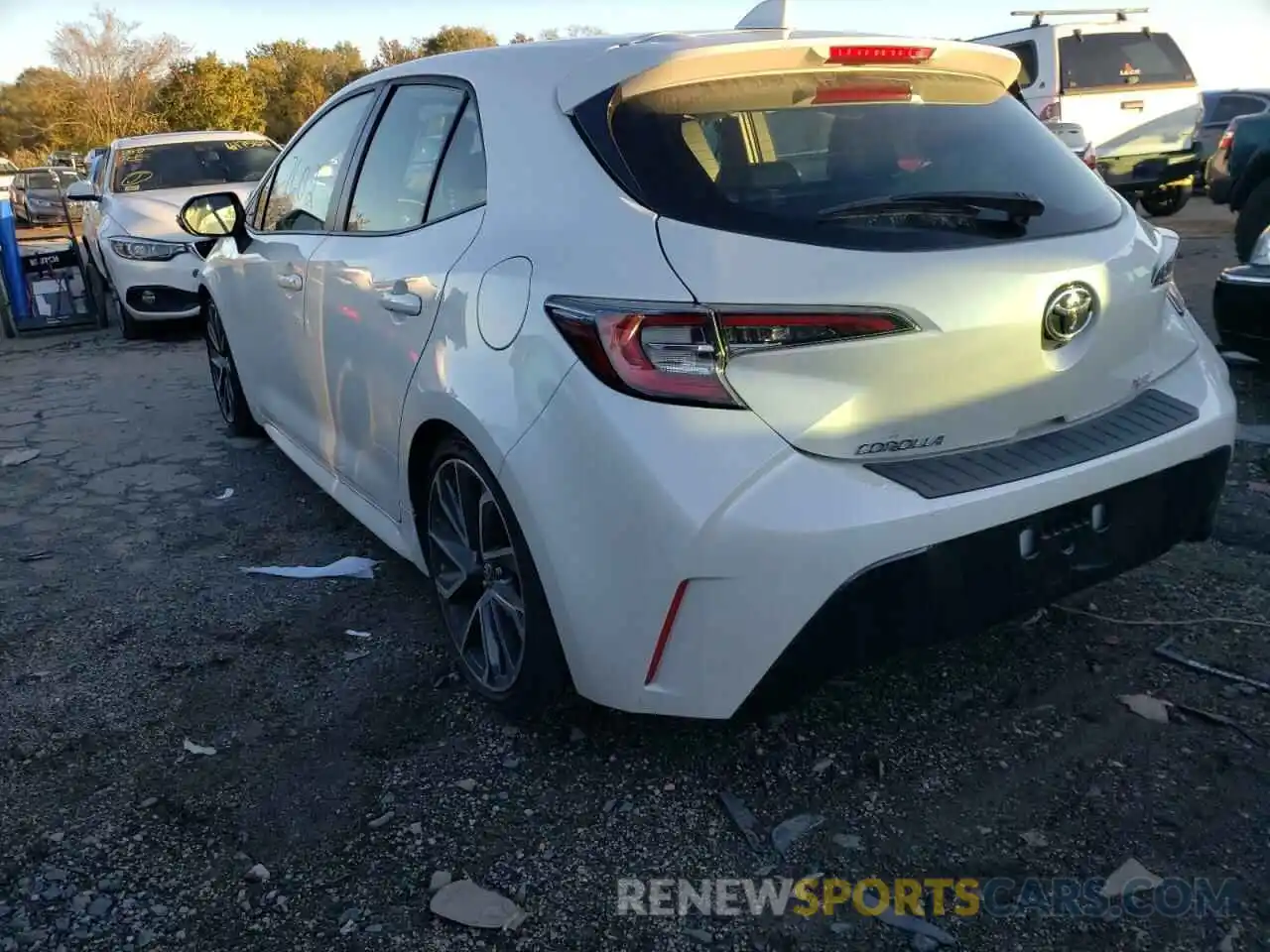 3 Photograph of a damaged car JTNC4RBEXL3090979 TOYOTA COROLLA 2020