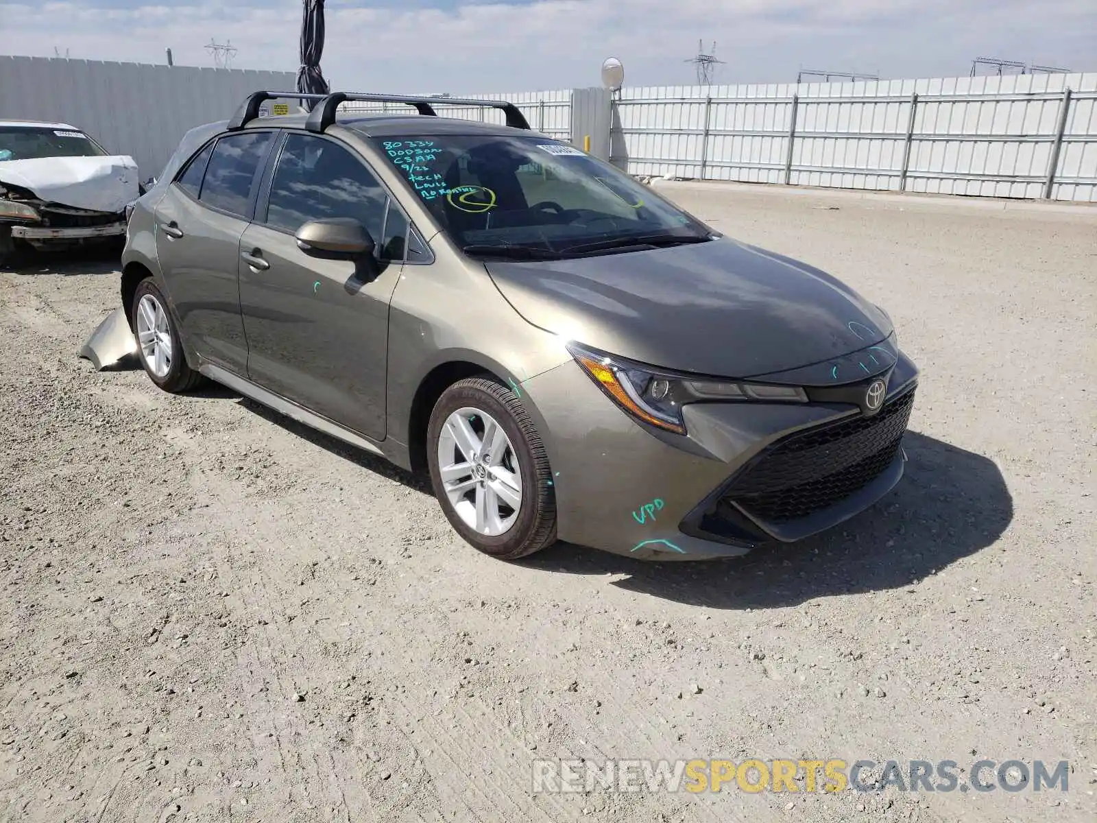 1 Photograph of a damaged car JTND4RBE0L3093491 TOYOTA COROLLA 2020