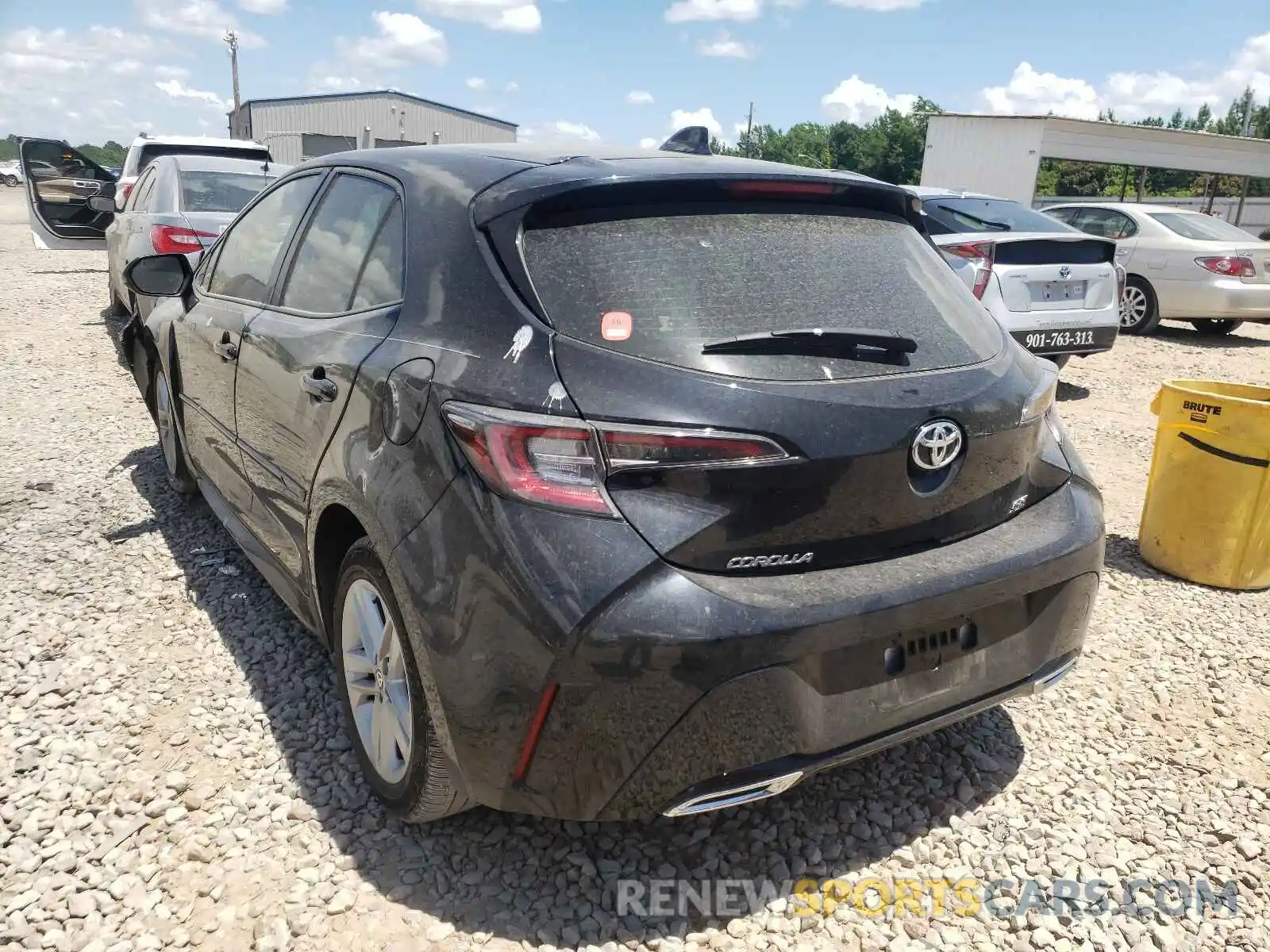 3 Photograph of a damaged car JTND4RBE0L3094995 TOYOTA COROLLA 2020