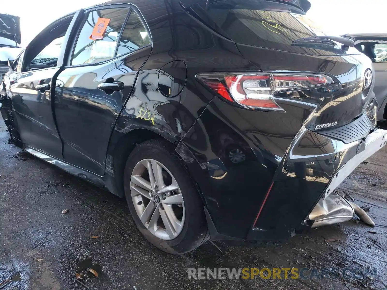 9 Photograph of a damaged car JTND4RBE1L3086338 TOYOTA COROLLA 2020