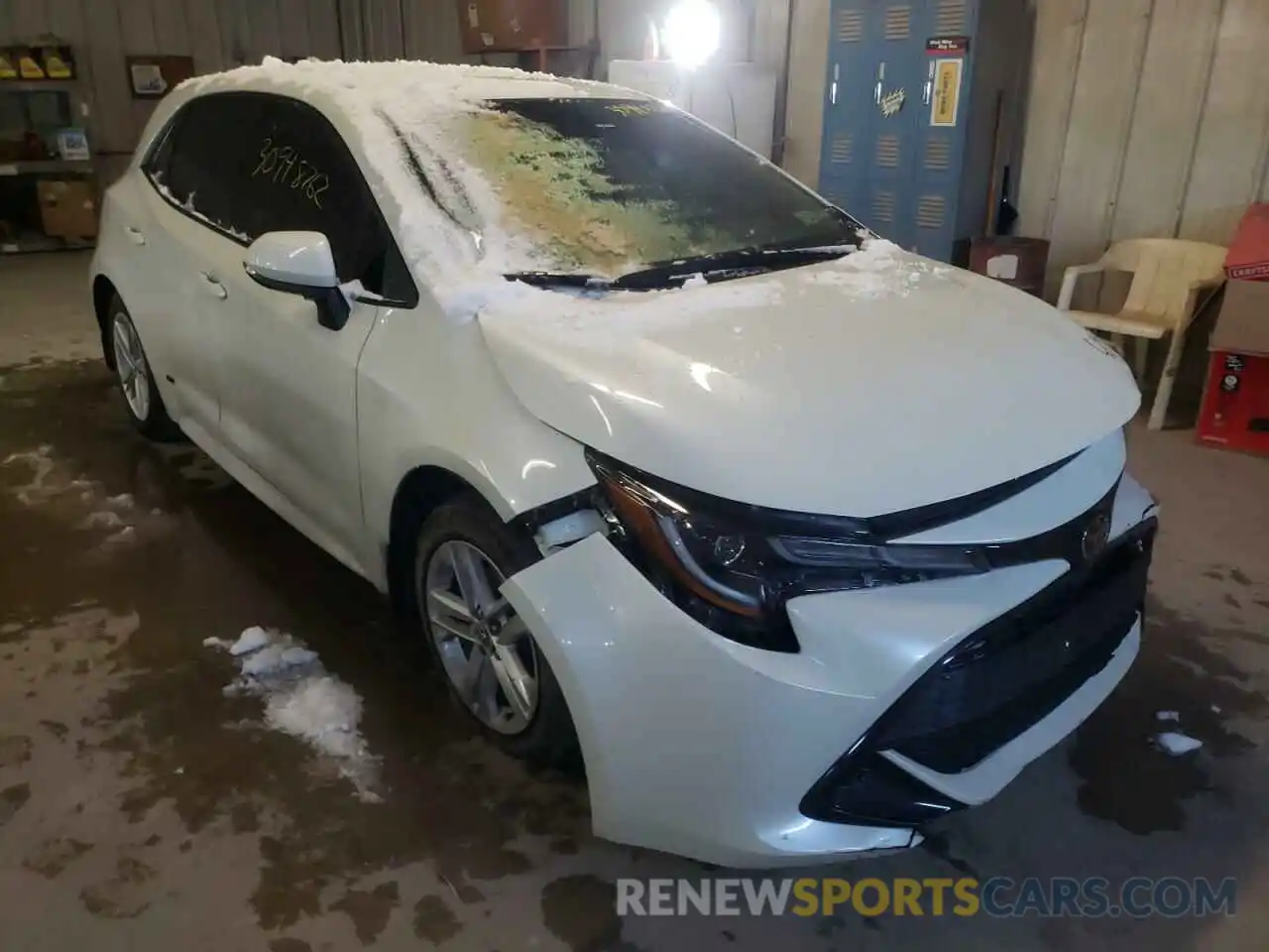 1 Photograph of a damaged car JTND4RBE1L3089515 TOYOTA COROLLA 2020