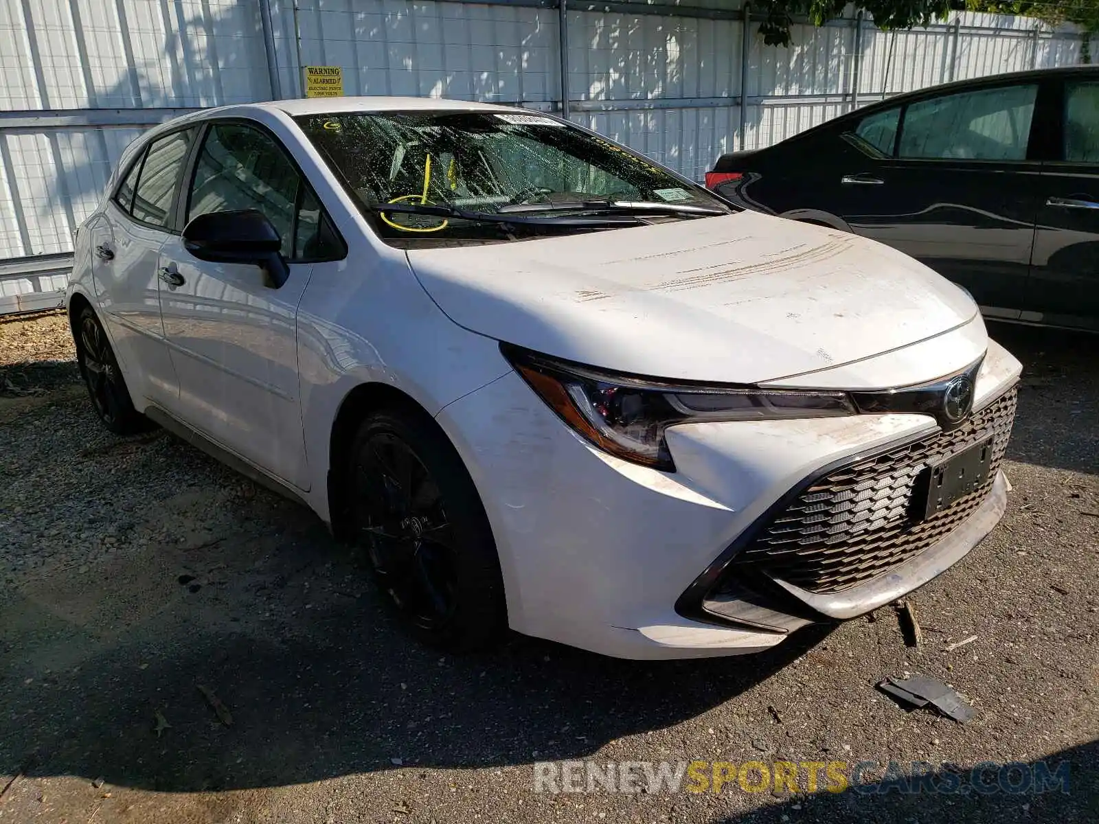 1 Photograph of a damaged car JTND4RBE1L3100545 TOYOTA COROLLA 2020