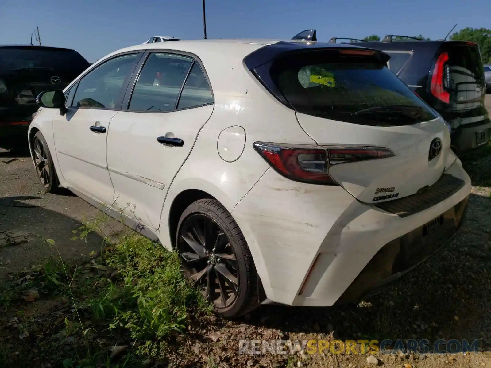 3 Photograph of a damaged car JTND4RBE1L3100545 TOYOTA COROLLA 2020