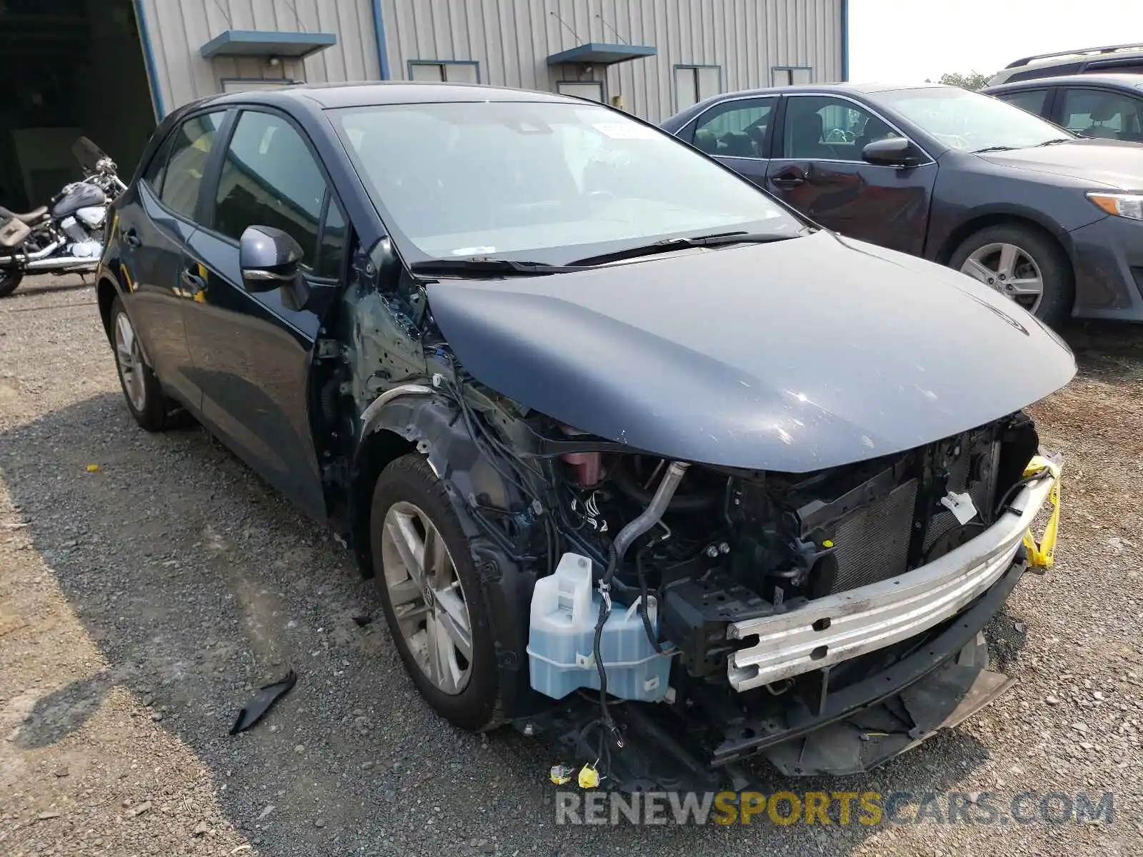 1 Photograph of a damaged car JTND4RBE2L3077275 TOYOTA COROLLA 2020