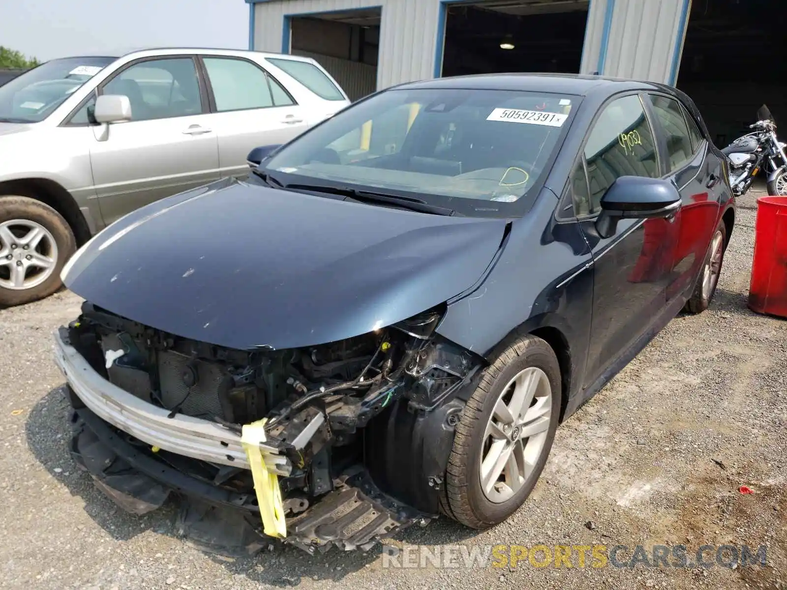 2 Photograph of a damaged car JTND4RBE2L3077275 TOYOTA COROLLA 2020