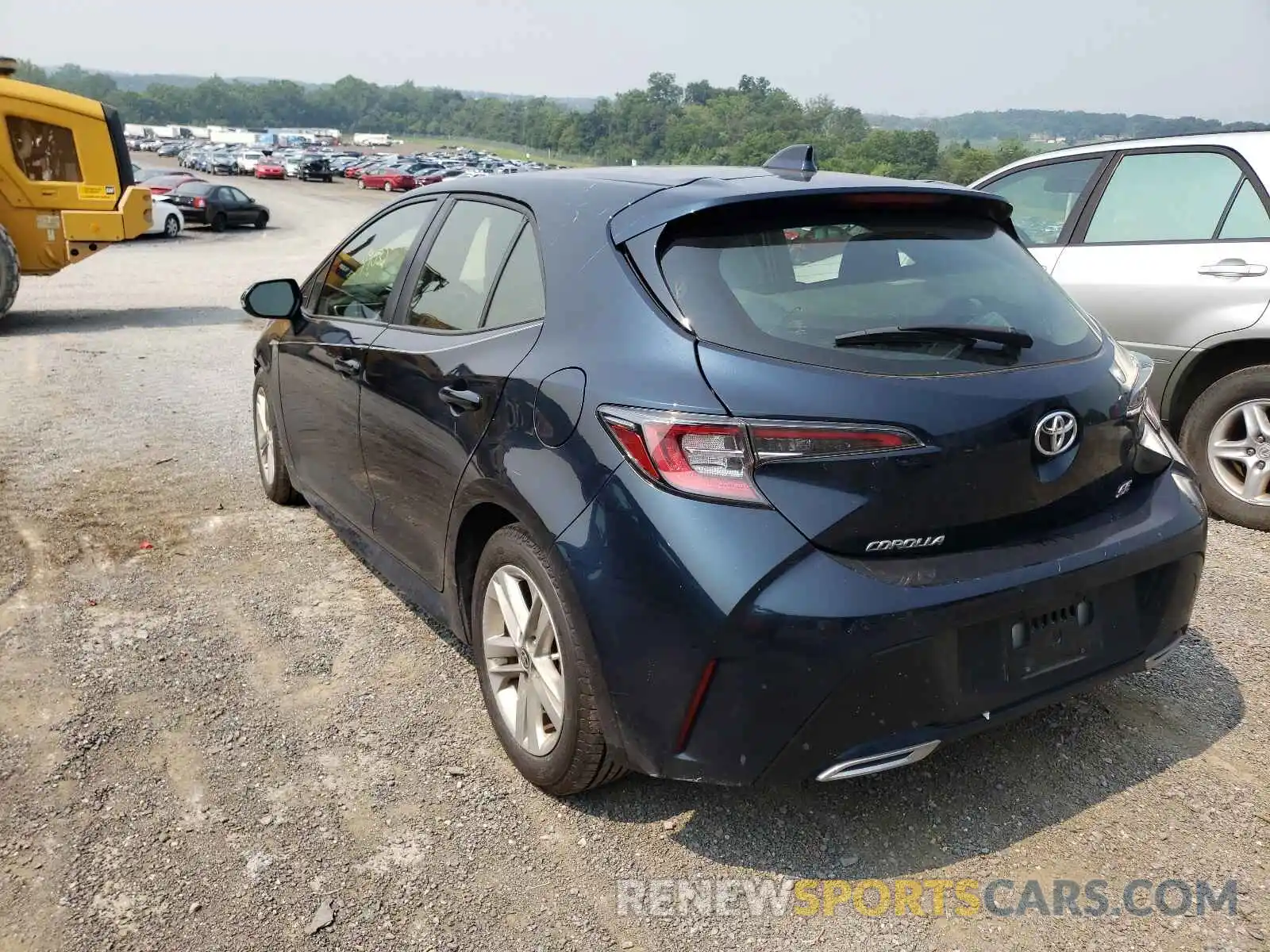 3 Photograph of a damaged car JTND4RBE2L3077275 TOYOTA COROLLA 2020