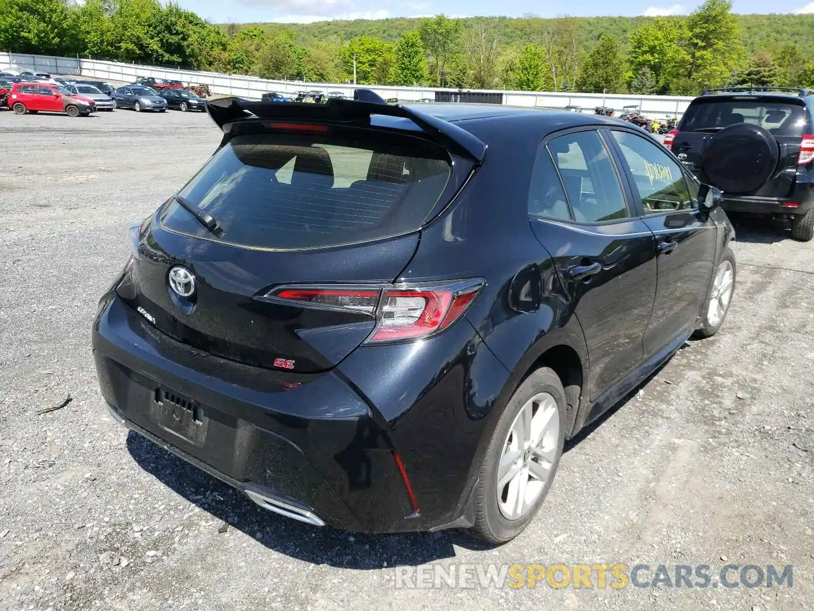 4 Photograph of a damaged car JTND4RBE2L3079642 TOYOTA COROLLA 2020