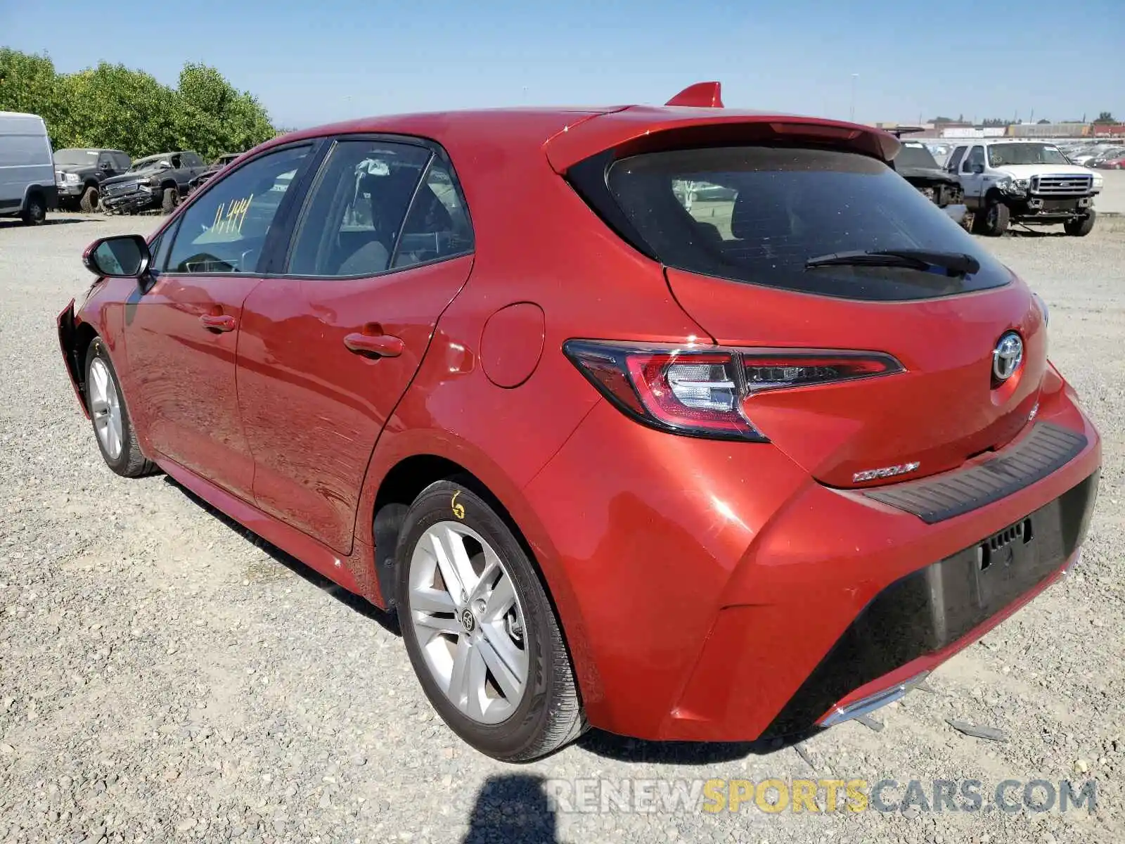 3 Photograph of a damaged car JTND4RBE2L3084999 TOYOTA COROLLA 2020