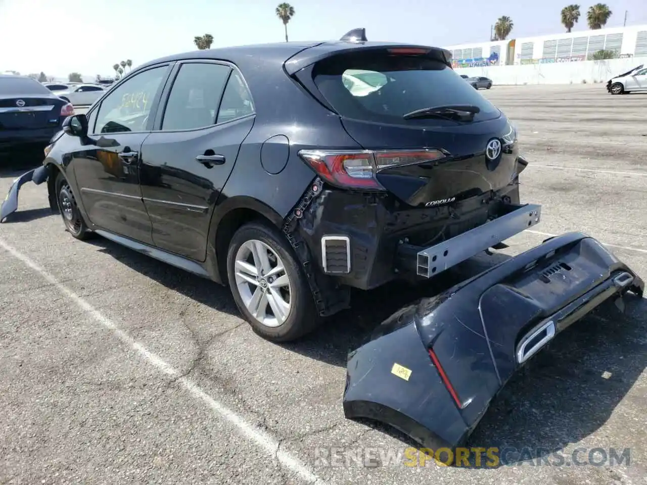 3 Photograph of a damaged car JTND4RBE2L3085036 TOYOTA COROLLA 2020