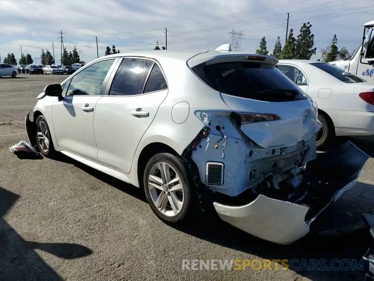 2 Photograph of a damaged car JTND4RBE2L3086462 TOYOTA COROLLA 2020