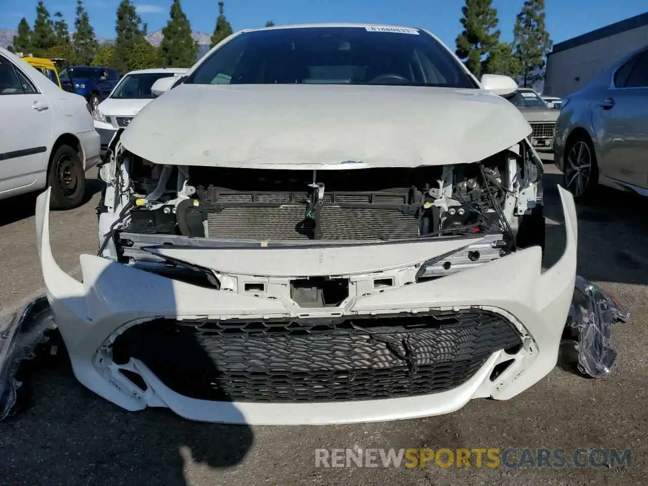 5 Photograph of a damaged car JTND4RBE2L3086462 TOYOTA COROLLA 2020