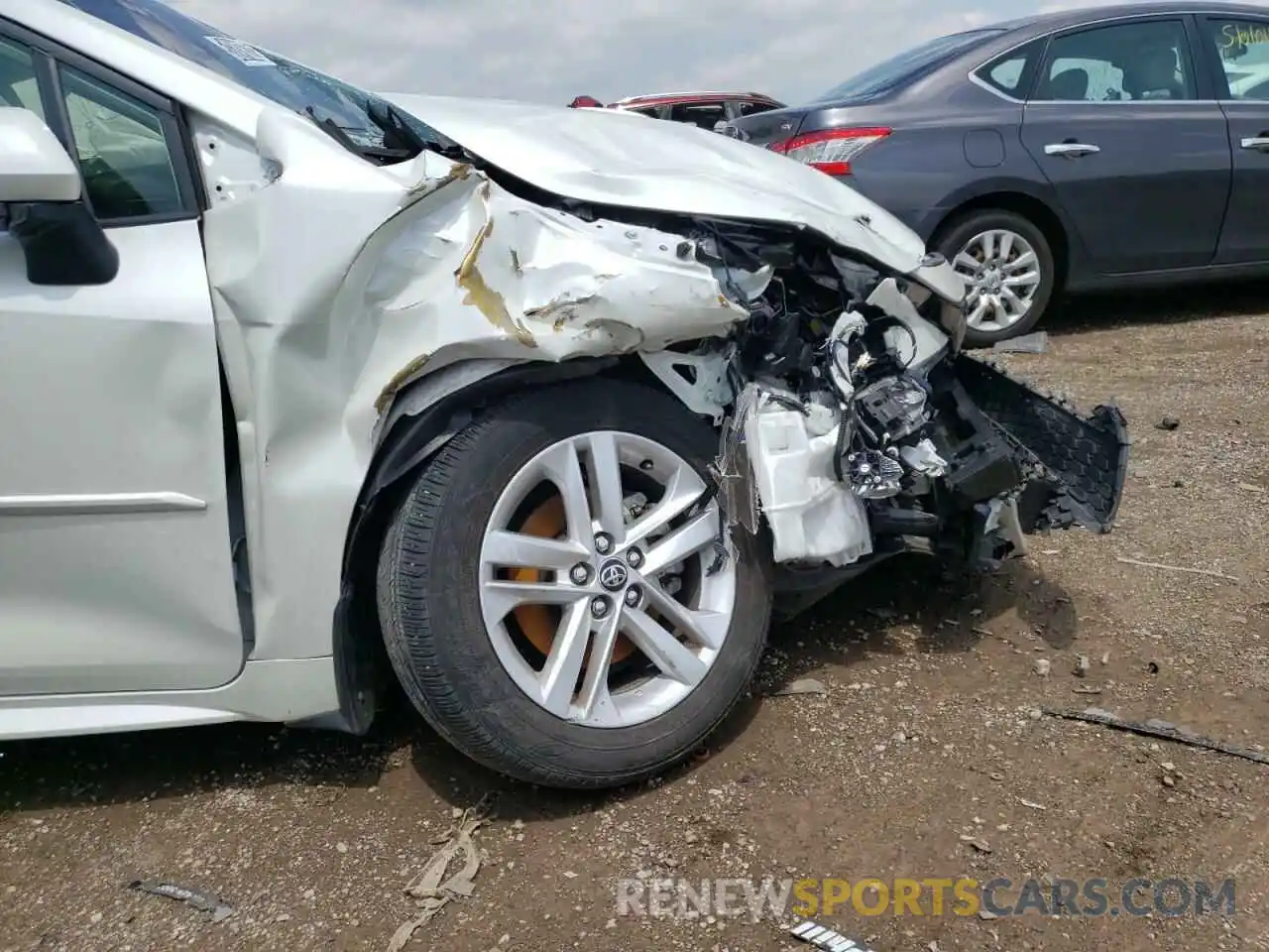 9 Photograph of a damaged car JTND4RBE2L3088695 TOYOTA COROLLA 2020