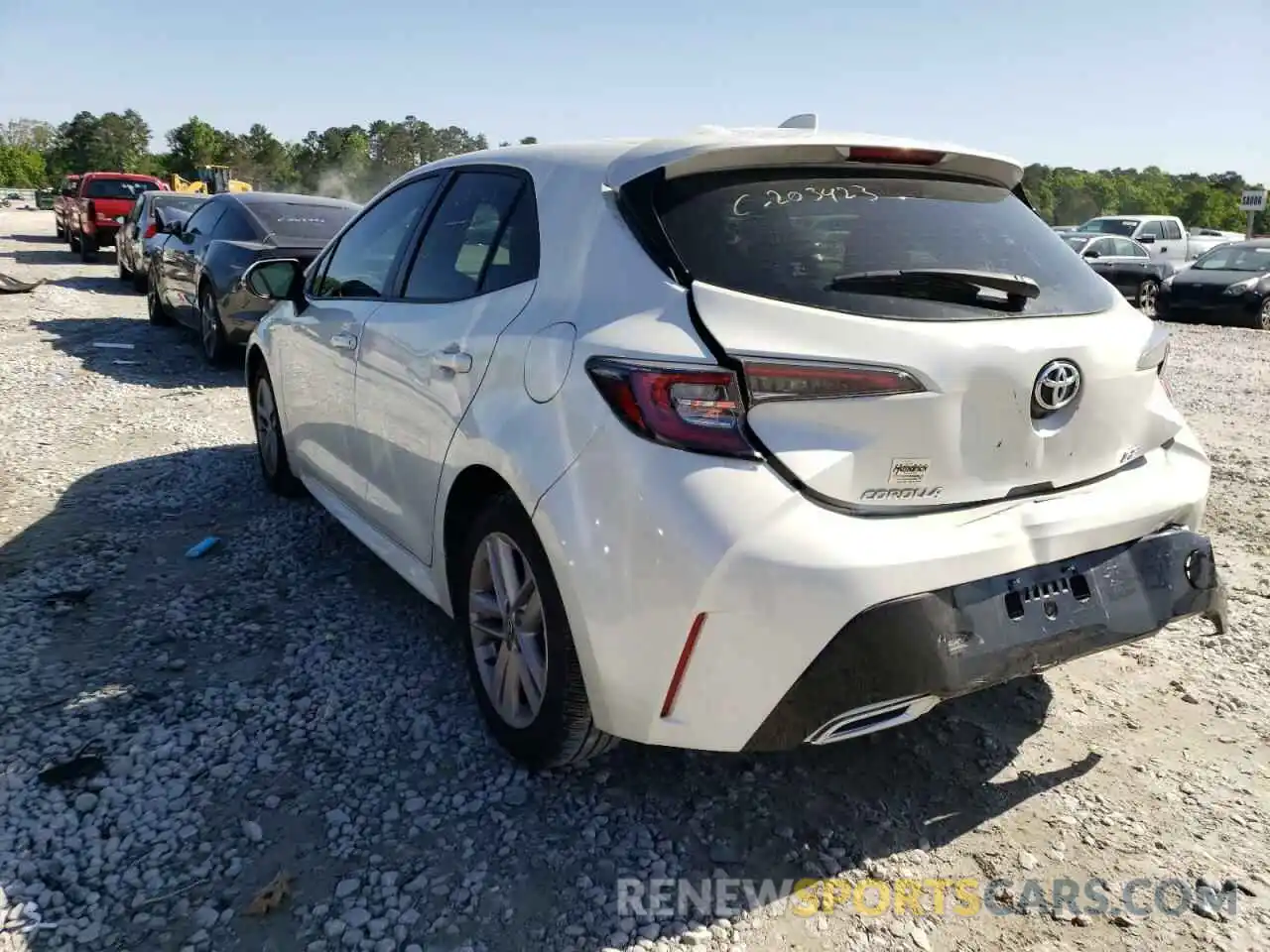 3 Photograph of a damaged car JTND4RBE2L3091953 TOYOTA COROLLA 2020