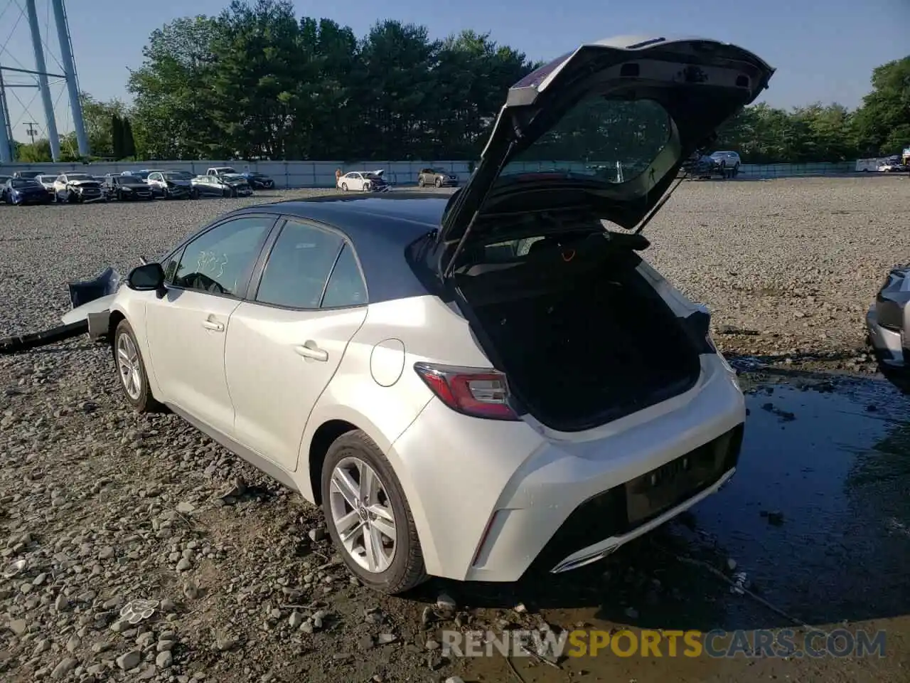 3 Photograph of a damaged car JTND4RBE2L3101364 TOYOTA COROLLA 2020