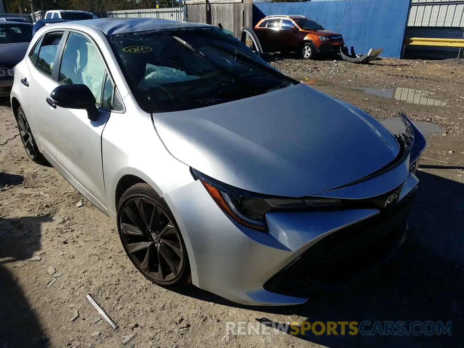 1 Photograph of a damaged car JTND4RBE2L3102739 TOYOTA COROLLA 2020