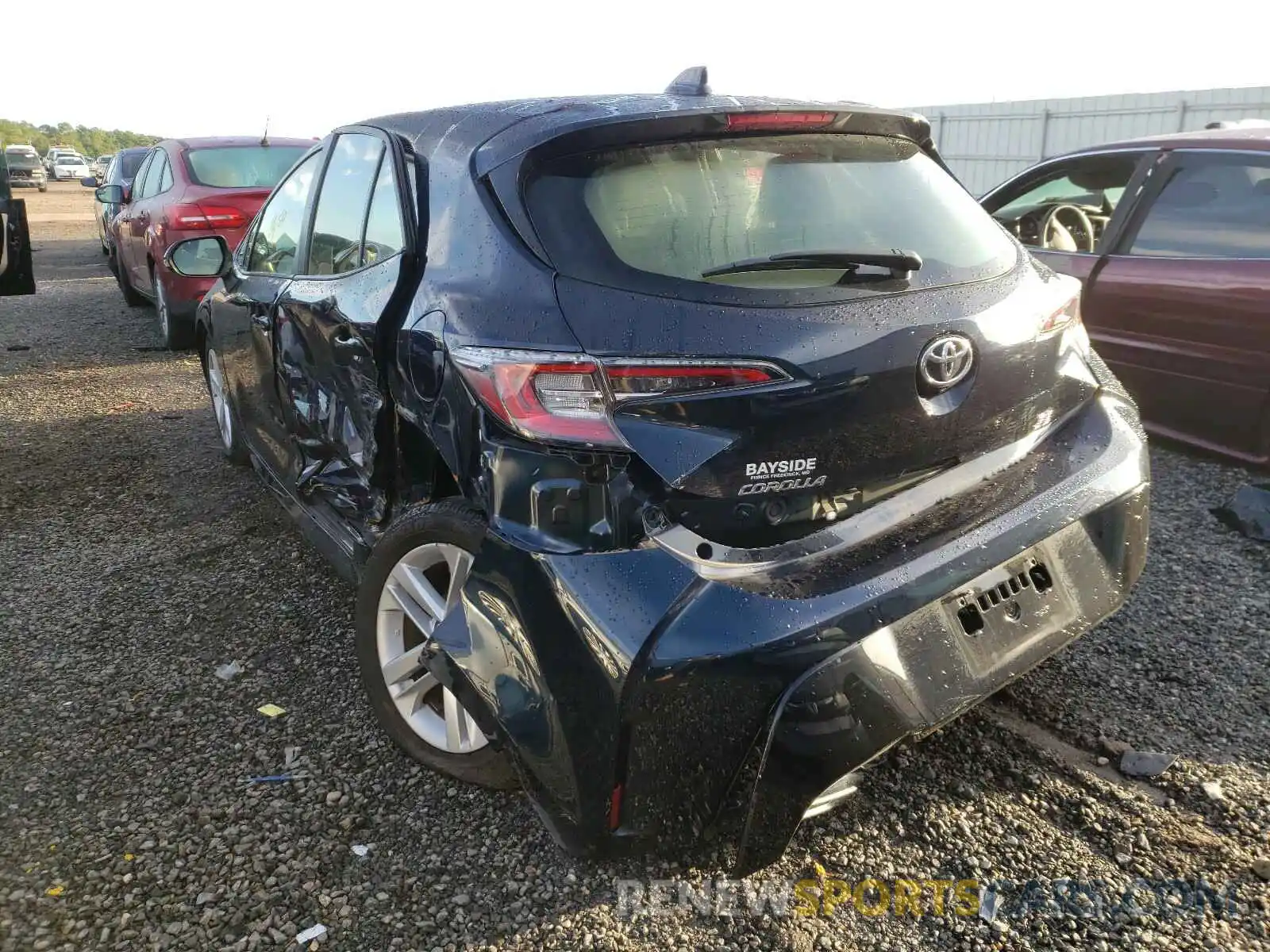 3 Photograph of a damaged car JTND4RBE3L3077043 TOYOTA COROLLA 2020