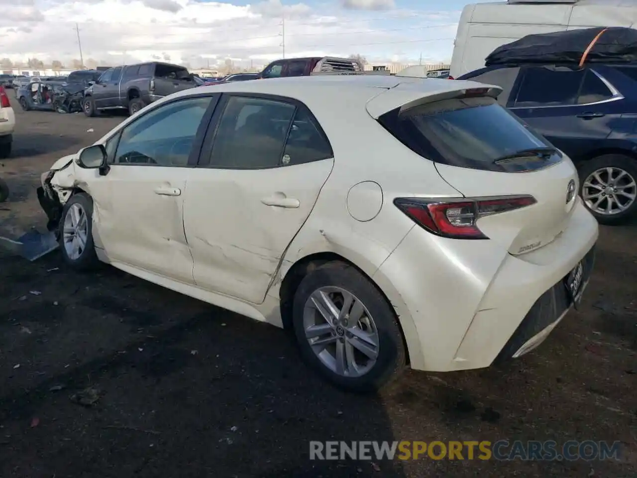 2 Photograph of a damaged car JTND4RBE3L3085031 TOYOTA COROLLA 2020