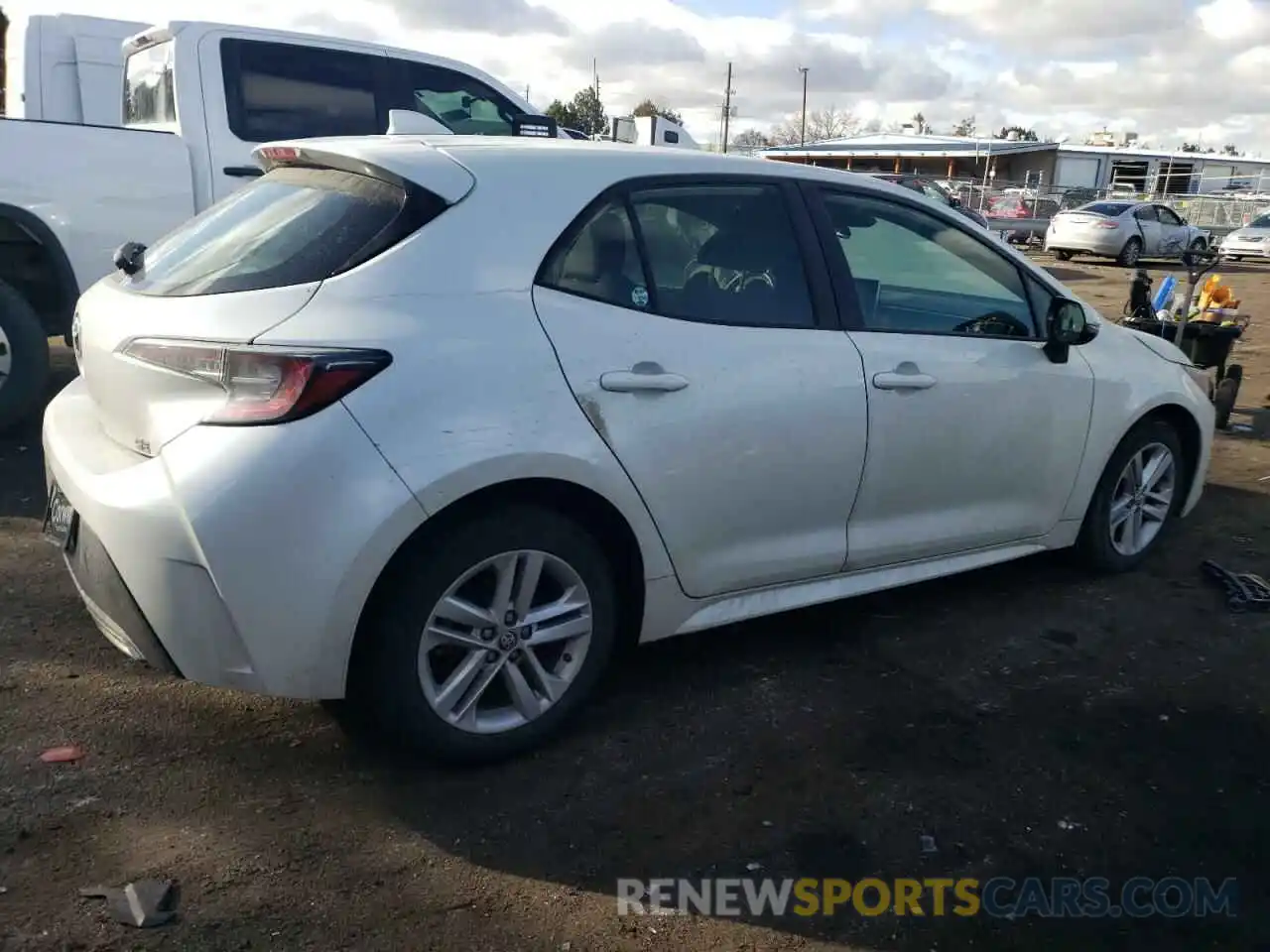 3 Photograph of a damaged car JTND4RBE3L3085031 TOYOTA COROLLA 2020