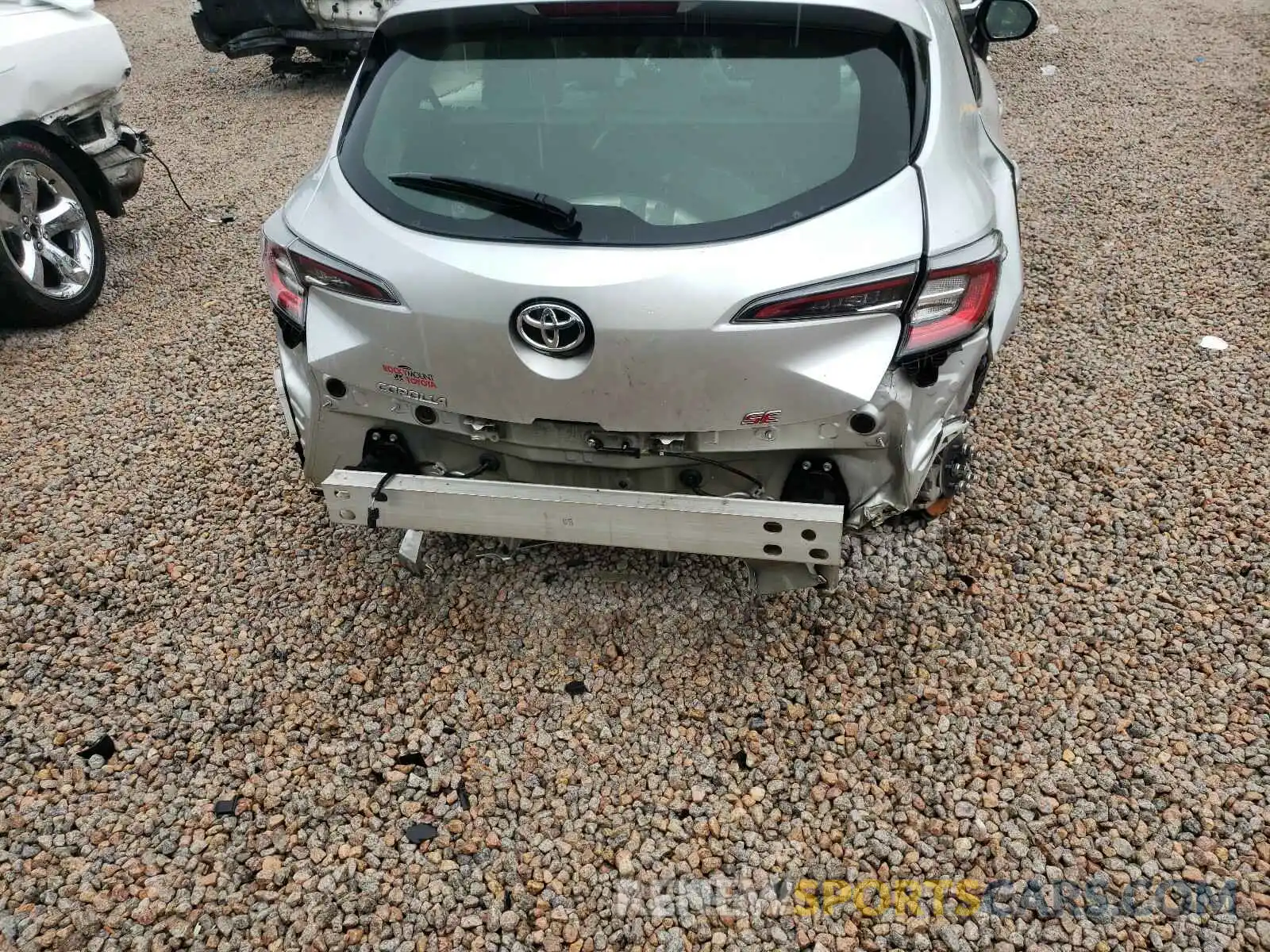 9 Фотография поврежденного автомобиля JTND4RBE3L3089418 TOYOTA COROLLA 2020
