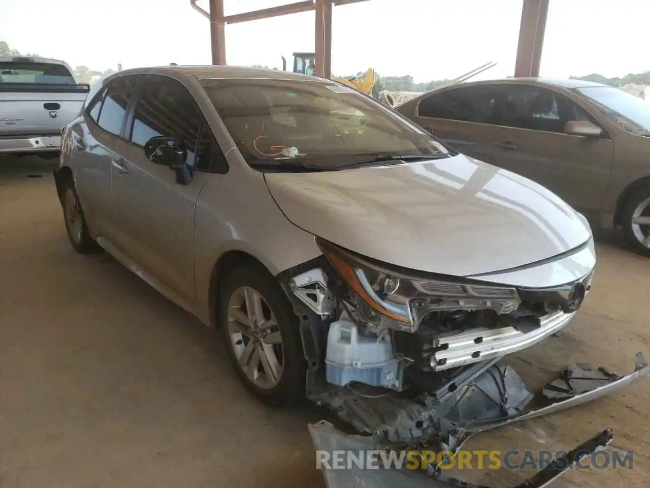 1 Photograph of a damaged car JTND4RBE3L3095493 TOYOTA COROLLA 2020