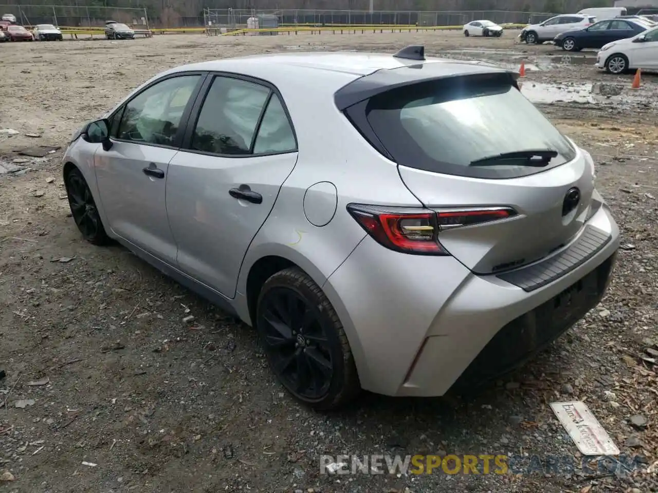 3 Photograph of a damaged car JTND4RBE3L3103110 TOYOTA COROLLA 2020