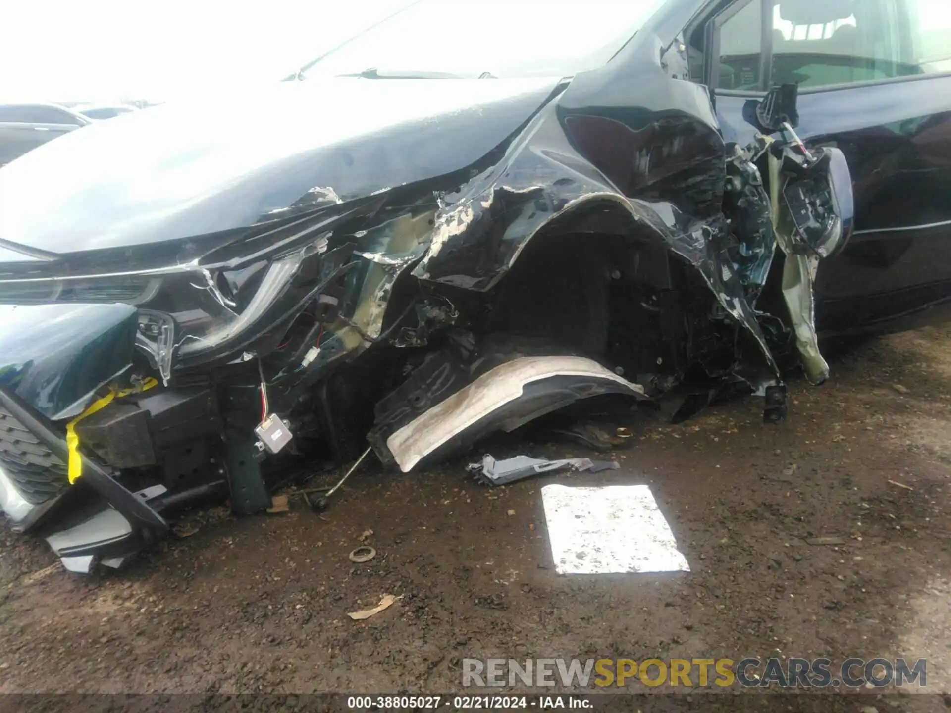 6 Photograph of a damaged car JTND4RBE4L3081067 TOYOTA COROLLA 2020