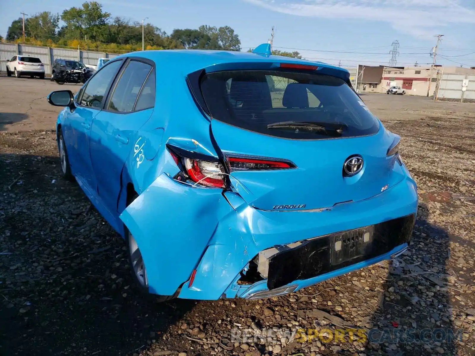 3 Photograph of a damaged car JTND4RBE4L3085491 TOYOTA COROLLA 2020